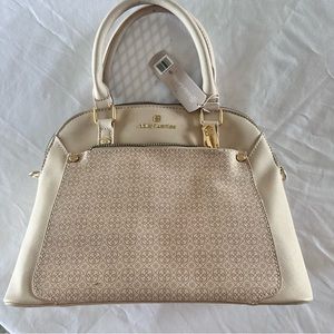 Cross body and should bag NWT